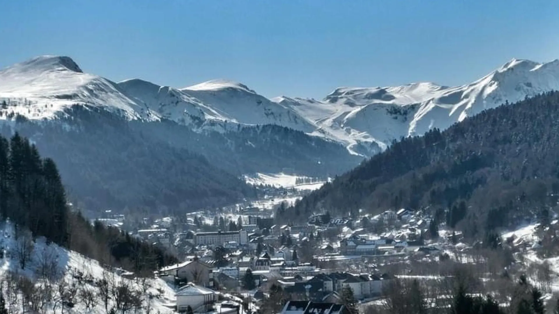 Apartment Charmant T2 Au Mont-Dore, Parking Privatif, Proche Thermes, Classe 2 Etoiles - 4 Couchages - Fr-1-415-124 France