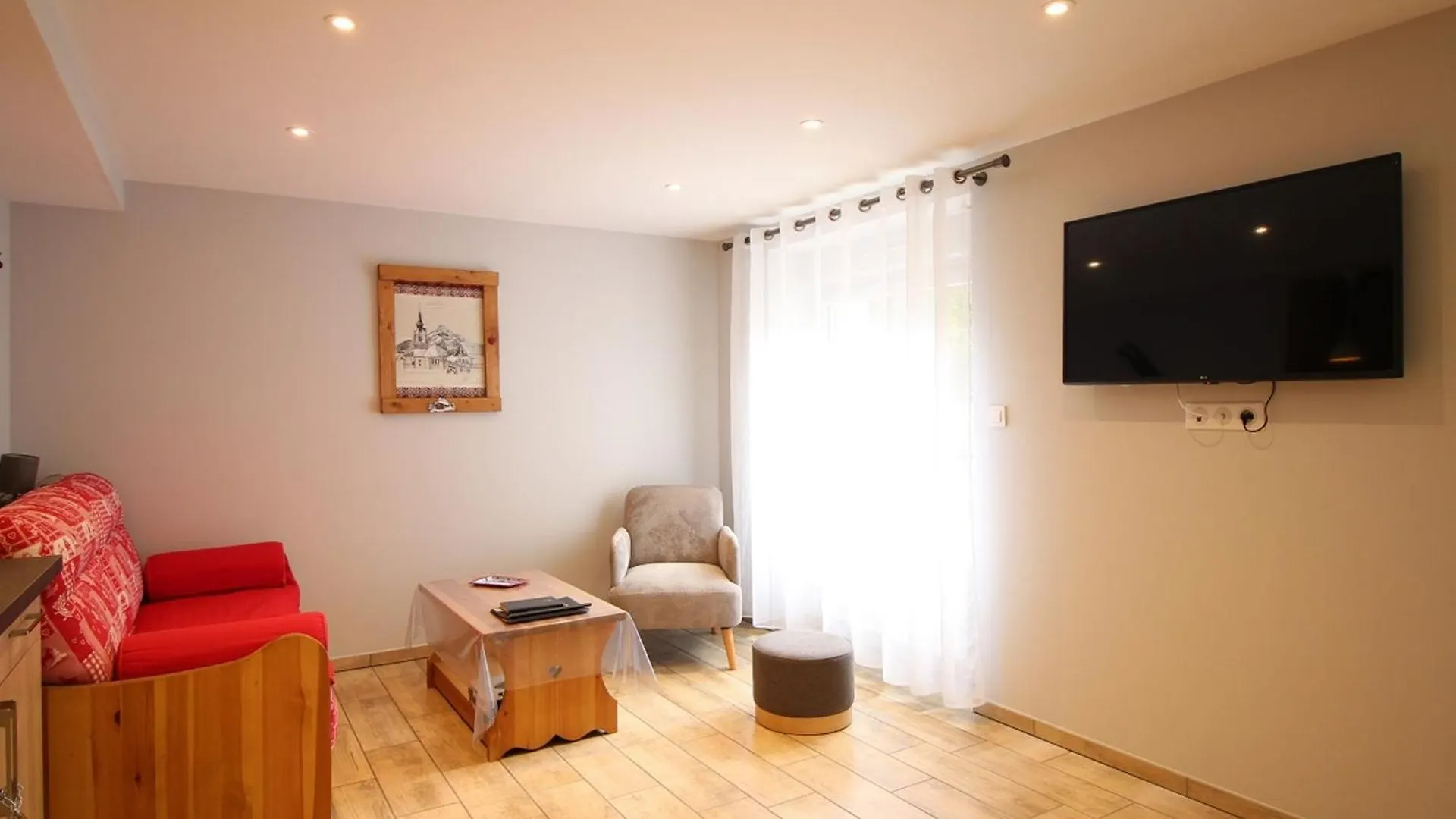 Charmant T2 Au Mont-Dore, Parking Privatif, Proche Thermes, Classe 2 Etoiles - 4 Couchages - Fr-1-415-124 France